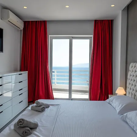 Luis Sea View Apartment *
