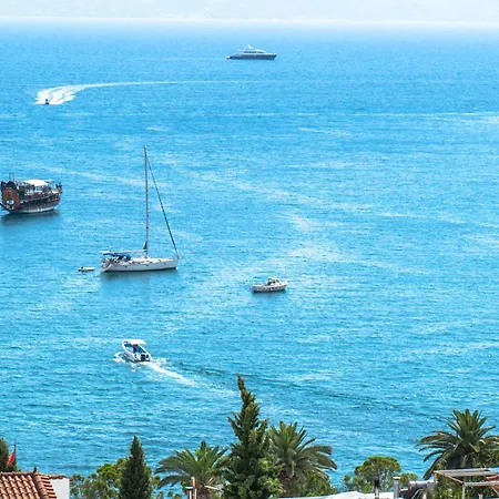 Luis Sea View Apartment Sarande